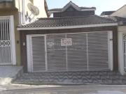 Casa para Venda/Aluguel com 2 quartos, 90 m² por R$ 620.000