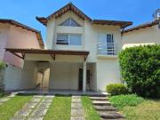 Casa para Venda/Aluguel com 3 quartos, 192 m² por R$ 950.000