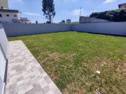 Casa para Venda/Aluguel com 3 quartos, 200 m² por R$...
