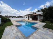 Casa para Venda/Aluguel com 3 quartos, 216 m² por R$...