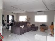Casa para Venda/Aluguel com 3 quartos, 250 m² por R$...