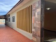 Casa para Venda/Aluguel com 3 quartos, 268 m² por R$ 898.000