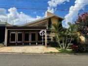 Casa para Venda/Aluguel com 3 quartos, 357 m² por R$...