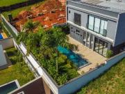 Casa para Venda/Aluguel com 3 quartos, 458 m² por R$...