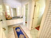 Casa para Venda/Aluguel com 3 quartos, 750 m² por R$...
