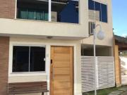 Casa para Venda/Aluguel com 3 quartos, 97 m² por R$ 450.000