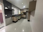 Casa para Venda/Aluguel com 4 quartos, 270 m² por R$...