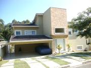 Casa para Venda/Aluguel com 4 quartos, 330 m² por R$...