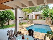 Casa para Venda/Aluguel com 4 quartos, 350 m² por R$...