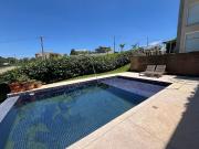 Casa para Venda/Aluguel com 4 quartos, 408 m² por R$...