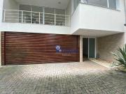 Casa para Venda/Aluguel com 4 quartos, 425 m² por R$...