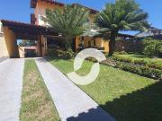 Casa para Venda/Aluguel com 5 quartos, 360 m² por R$...