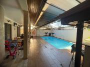 Casa para Venda/Aluguel com 5 quartos, 400 m² por R$...