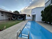 Casa para Venda/Aluguel com 5 quartos, 500 m² por R$...