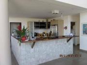 Casa para Venda/Aluguel com 5 quartos, 760 m² por R$...