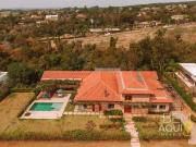 Casa para Venda/Aluguel com 7 quartos, 700 m² por R$... Casa para Venda/Aluguel com 7 quartos, 700 m² por R$...