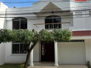 CASA PARA VENTA EN MONTERA UB EN LA CASTELLANA