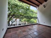 CASA PARA VENTA EN SANTA MONICA LAURELES, MEDELLIN