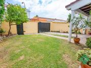 Casa pareada en venta en Algeciras, San García. Casa en... Casa pareada en venta en Algeciras, San García. Casa en...