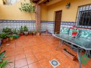 Casa pareada en venta en Algeciras, San García. Casa en...