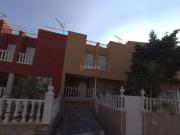 Casa pareada en venta en Almería, Los Ángeles Cruz de...
