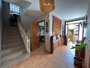 Casa pareada en venta en Baeza. Casa en venta en Baeza....