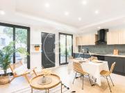Casa pareada en venta en Barcelona, Sants. Casa en venta...