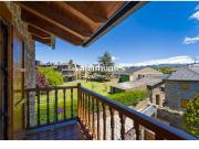 Casa pareada en venta en Bolvir Pirineos. Precioso...