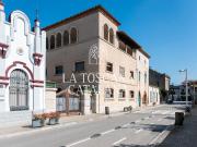 Casa pareada en venta en Caldes de Malavella. Torre dels...