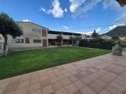 Casa pareada en venta en paseo Del Pla de Teia, Santa...