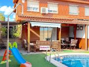 Casa pareada en venta en calle De Porrera, Reus, de 159...