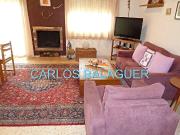 Casa pareada en venta en calle Dels Bassons, Torrelles...