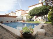 Casa pareada en venta en calle Formentera, Mont Roig del...