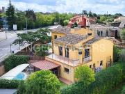 Casa pareada en venta en calle Mas Grau, Girona, de 300...