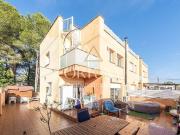 Casa pareada en venta en calle Navarra, Mont Roig del...