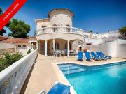 Chalet en venta en calle Pení, Castelló d´Empúries, de...