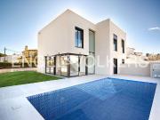 Casa pareada en venta en calle Requesens, Castelló...