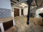 Casa pareada en venta en calle Rubí, Tortosa, de 350 m²...
