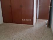 Casa pareada en venta en Calzada de Calatrava. Edificio...