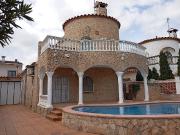 Casa pareada en venta en Castelló d´Empúries, de 141 m²...