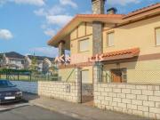 Casa pareada en venta en Castro Urdiales, Samano. Casas...