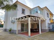 Casa pareada en venta en Eliana l´, Montealegre. Casas...