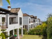 Casa pareada en venta en Estepona, Guadalobón. Amplio...