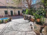 Casa pareada en venta en Hellín. Entre Mercado de...