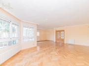 Casa pareada en venta en Hoyo de Manzanares. Casas...