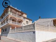 Casa pareada en venta en Jun. AMPLIO PAREADO EN JUN PARA...