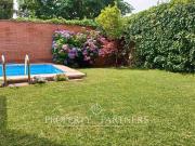 Casa pareada en venta en Madrid, Colina. Espectacular...
