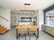 Casa pareada en venta en Madrid, Montecarmelo. Les...