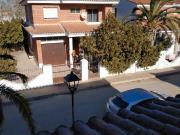 Casa pareada en venta en Madrigueras. Graciano...