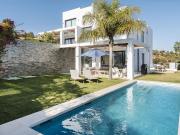 Casa pareada en venta en Marbella, Cabopino Artola....
